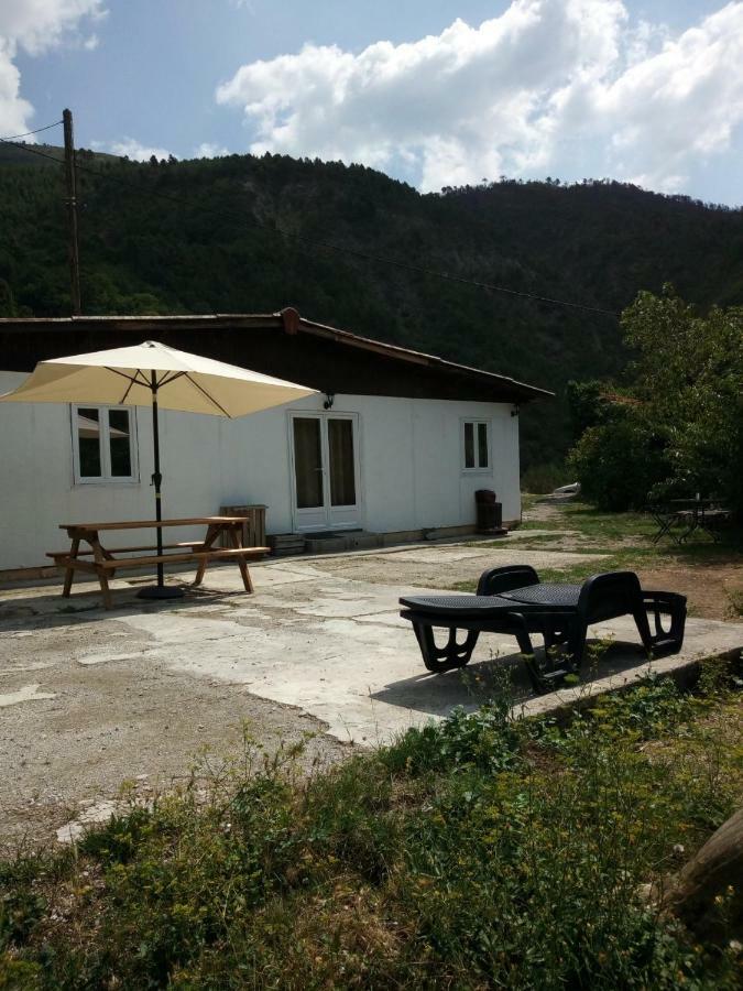 La Ferme Des Cailletiers Chez Marco Bauernhof Lucéram